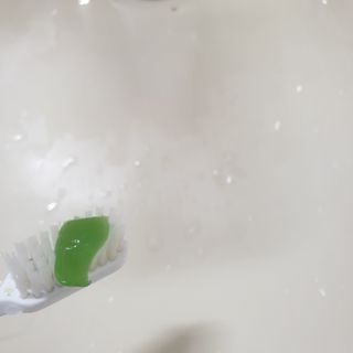 프리마인 유해균 뿐만 아니라 유익균까지 씻어내는 치약은 그만, 건강한 구강환경을 만드는 덴탈엔오 — 5점을 준 리뷰어가 2022년 7월 올린 사용 사진