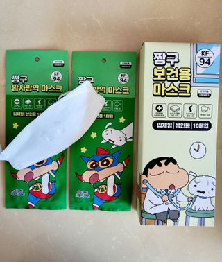 [숨그림]  덴탈마스크 짱구 우리아이 그리고 내가 쓰는 믿을수있는 케릭터 마스크  16종 — 5점을 준 리뷰어가 2021년 11월 올린 사용 사진