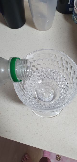 몽베스트 Montbest with Sparkling water Plain 20병 — 5점을 준 리뷰어가 2021년 11월 올린 사용 사진