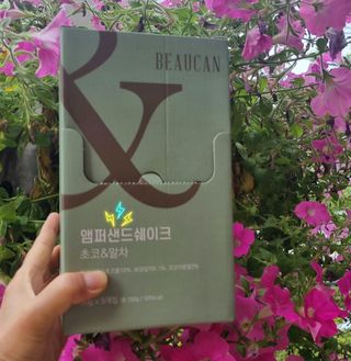 [뷰캔] 건강한 식사대용 앰퍼샌드 단백질 쉐이크 초코&말차 50g — 5점을 준 리뷰어가 2022년 6월 올린 사용 사진