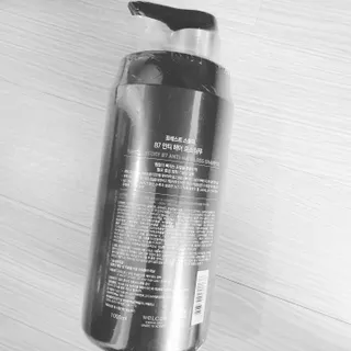 [포레스트스토리] 탈모증상완화 샴푸 1,000ml — 5점을 준 리뷰어가 2022년 3월 올린 사용 사진
