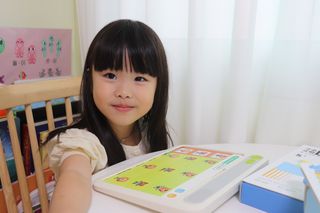 크레타탭 차세대 사고력 유아수학 학습기 페이퍼 태블릿 — 4.5점을 준 리뷰어가 2023년 9월 올린 사용 사진
