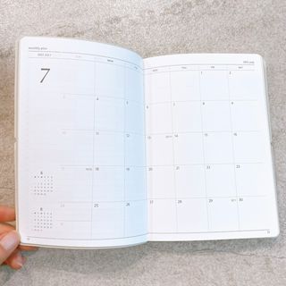 리훈 2022년 이야기다이어리 그란데 하반기(7-12월, 6개월) — 5점을 준 리뷰어가 2022년 6월 올린 사용 사진
