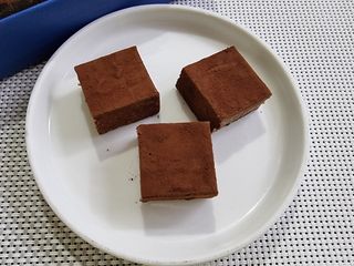 연말/새해선물 요즘 트렌드 오트밀크 생초콜릿 호불호 없는 카카올라 Bast 밀크생초콜릿 — 5점을 준 리뷰어가 2021년 10월 올린 사용 사진