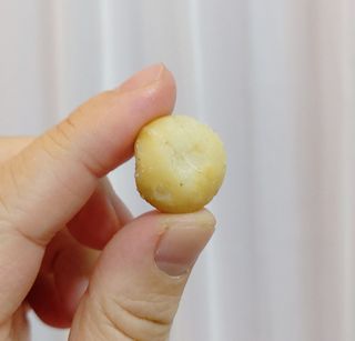 도이퉁 마카다미아 넛 90g  로얄 마카넛 오리지널 쏠트 허니 — 5점을 준 리뷰어가 2021년 2월 올린 사용 사진