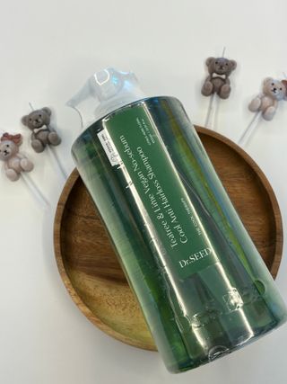 닥터시드 티트리 앤 라임 비건 지성케어 쿨 탈모 샴푸 (1000ml) — 5점을 준 리뷰어가 2024년 4월 올린 사용 사진