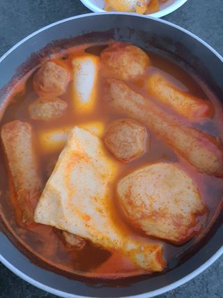 [풀무원] 빨간오뎅 2종 - 빨간오뎅탕/빨간오뎅볶이 세트 — 5점을 준 리뷰어가 2021년 3월 올린 사용 사진