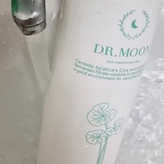 [닥터문] 센텔라 시카케어 화이트머스크 바디워시 1000ml — 5점을 준 리뷰어가 2023년 7월 올린 사용 사진