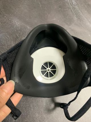 어치제작소 MaskSir Fusion Mask — 3점을 준 리뷰어가 2022년 5월 올린 사용 사진