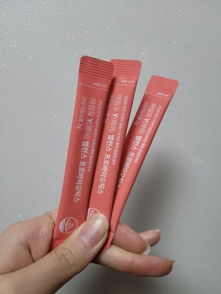 아임오 Y와이 밸런스 프로바이오틱스 30포 — 5점을 준 리뷰어가 2021년 12월 올린 사용 사진