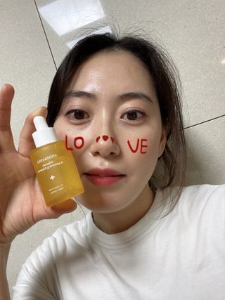 체르엠 스템앤셀 비타민 브라이트닝 에센스 30ml 1개 — 5점을 준 리뷰어가 2022년 2월 올린 사용 사진