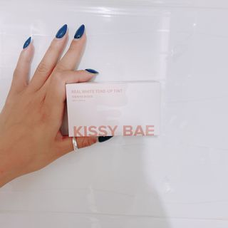 KISSY BAE 키시베이 키시베이 리얼화이트 톤업틴트 — 3점을 준 리뷰어가 2021년 9월 올린 사용 사진