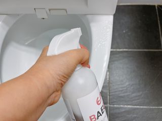 소담스퀘어 상암 장바이오텍(주)  배클 다목적 세정제 — 5점을 준 리뷰어가 2022년 12월 올린 사용 사진