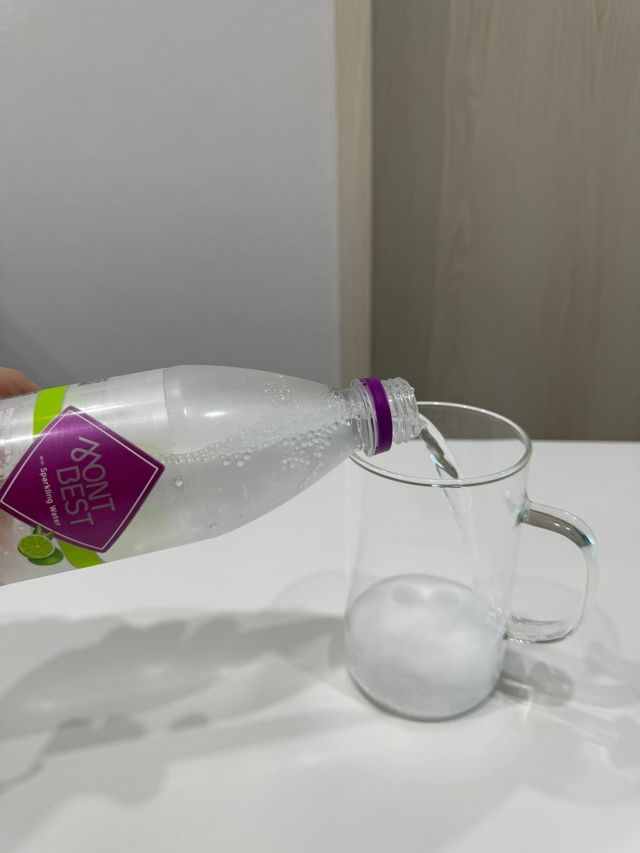 Montbest with Sparkling water Lemon OR Lime 20병(랜덤) 리뷰 사진