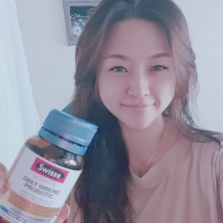 Swisse 스위스 데일리 이뮨 프로바이오틱스 10억, 30정 — 5점을 준 리뷰어가 2021년 3월 올린 사용 사진