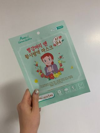 [숨그림]  덴탈마스크 짱구 우리아이 그리고 내가 쓰는 믿을수있는 케릭터 마스크  16종 — 4점을 준 리뷰어가 2021년 12월 올린 사용 사진