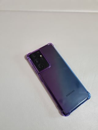 뮤즈캔 갤럭시S21 시리즈 그라데이션 탱크방탄 케이스 — 5점을 준 리뷰어가 2021년 2월 올린 사용 사진