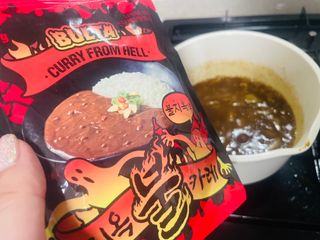 불타 지옥불카레 불지옥맛 180g x 3봉 — 5점을 준 리뷰어가 2021년 6월 올린 사용 사진