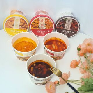 추억의 국민학교 떡볶이 국떡 컵볶이 선물박스 — 5점을 준 리뷰어가 2022년 1월 올린 사용 사진