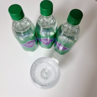 몽베스트 Montbest with Sparkling water Plain 20병 — 5점을 준 리뷰어가 2021년 11월 올린 사용 사진