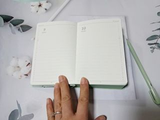 리훈 2023년 이야기다이어리 숏 날짜형 — 5점을 준 리뷰어가 2022년 12월 올린 사용 사진