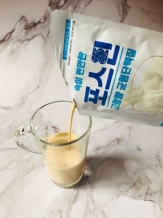자연에온 마시는 프로틴 고함량 균형단백질 음료 포스틴 125ml 10개입 1BOX — 4.5점을 준 리뷰어가 2021년 3월 올린 사용 사진