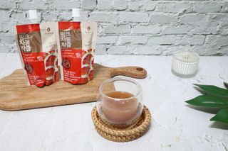 자연에온 핑크 자몽 착즙 100mL 10개입 1BOX +가 득담은 자몽 콜라겐 젤리스틱 1BOX — 5점을 준 리뷰어가 2021년 7월 올린 사용 사진