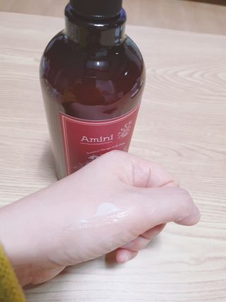 아미니 플라워테라피 바디로션  500ml 시리즈 — 5점을 준 리뷰어가 2021년 1월 올린 사용 사진