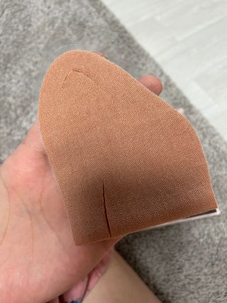 아이디플라코스메틱 아이디 페이스핏 마이너스 밴드 v2 — 3점을 준 리뷰어가 2021년 6월 올린 사용 사진