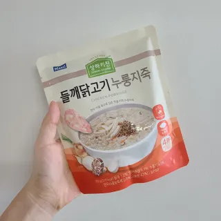 상하키친 소고기버섯 누룽지죽 / 들깨닭고기 누룽지죽 — 4점을 준 리뷰어가 2021년 10월 올린 사용 사진