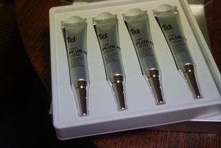 아이디플라코스메틱 아이디 브이로직 플러스 크림 15ml X 4EA — 5점을 준 리뷰어가 2022년 5월 올린 사용 사진