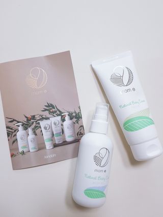mom e 맘이 내추럴 베이비 케어 크림+바디오일 — 5점을 준 리뷰어가 2021년 1월 올린 사용 사진