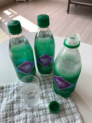 몽베스트 Montbest with Sparkling water Plain 20병 — 5점을 준 리뷰어가 2022년 6월 올린 사용 사진