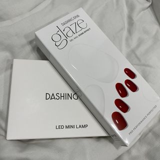 데싱디바 글레이즈 젤네일 크레이지 레드 가을 컬렉션_4종 중 택 1 — 4.5점을 준 리뷰어가 2021년 9월 올린 사용 사진