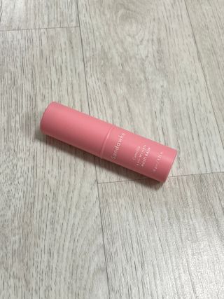 스킨큐어 산다화 카멜리아 안티 링클 멀티밤 — 4.5점을 준 리뷰어가 2023년 10월 올린 사용 사진