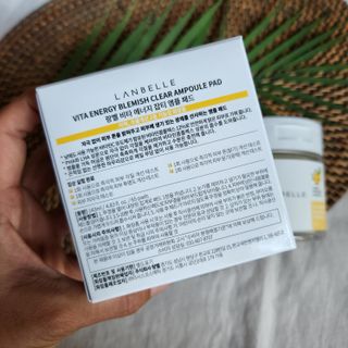 랑벨 비타 에너지 잡티 앰플 패드 65매 (투명하고 밝은 얼굴 광채패드) — 5점을 준 리뷰어가 2022년 6월 올린 사용 사진