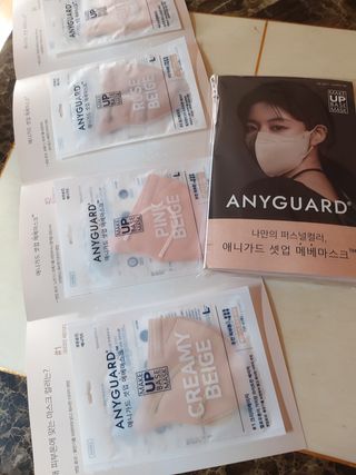 애니가드 셋업메베마스크 (대형 4컬러 + 중형 4컬러) — 5점을 준 리뷰어가 2022년 4월 올린 사용 사진