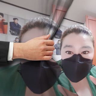 에버그린 순면 끈조절 KF80 마스크 - 화이트/블랙 컬러 대형 - 10매 — 5점을 준 리뷰어가 2021년 6월 올린 사용 사진