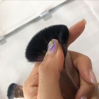 [툴앤썸] 라운드 파운데이션 브러시+사선 쉐딩 브러시+블렌딩 브러시 — 4.5점을 준 리뷰어가 2021년 6월 올린 사용 사진