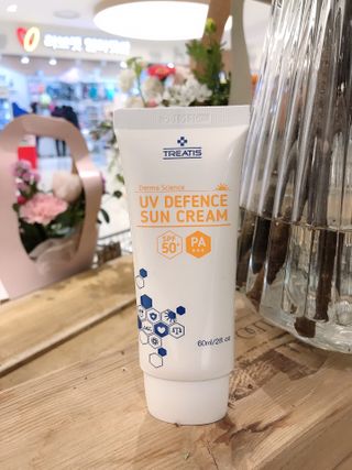 [트리티스] UV 디펜스 선크림 PA+++ / SPF50+  60ml — 5점을 준 리뷰어가 2021년 1월 올린 사용 사진