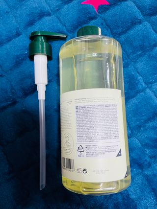 라로지크 X4 스케일링 퍼퓸 샴푸 1,000mℓ — 5점을 준 리뷰어가 2021년 11월 올린 사용 사진