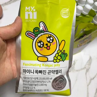 일동제약 마이니 마이니 쏙빠진 곤약젤리 — 5점을 준 리뷰어가 2021년 2월 올린 사용 사진