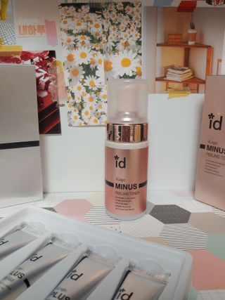 아이디플라코스메틱 아이디 브이로직 마이너스 필링 토너 110ml — 4점을 준 리뷰어가 2022년 2월 올린 사용 사진