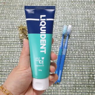 리퀴덴트 오랄케어 온가족용 리퀴덴트 더더 오랄케어 무불소 치약 + 임상시험완료 이중 미세 엠보싱 칫솔 올데이세트 — 3점을 준 리뷰어가 2021년 1월 올린 사용 사진