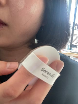 세렌디뷰티 퍼펙트 에어리 래디언스 쿠션 — 5점을 준 리뷰어가 2022년 1월 올린 사용 사진