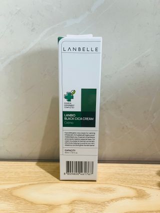랑벨 랑바이오 블랙 시카 크림 50ml(블랙비 프로폴리스, 시카 4종, 판테놀 10 함유) — 5점을 준 리뷰어가 2023년 2월 올린 사용 사진