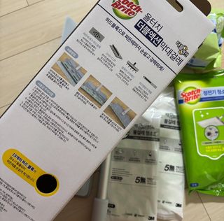 3M 스카치브라이트 파스텔블루 대형 밀대걸레 + 물걸레청소포 대형 30매 세트 — 5점을 준 리뷰어가 2023년 12월 올린 사용 사진