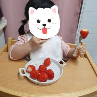 유비맘 스푼포크 케이스 세트 1+1 _컬러랜덤 발송 — 5점을 준 리뷰어가 2021년 1월 올린 사용 사진
