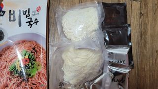 [한면원] 비빔국수 2인분 — 3점을 준 리뷰어가 2022년 8월 올린 사용 사진