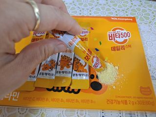 광동생활건강 [광동] 비타 500 데일리 스틱 VB, VC를 함유한 멀티비타민 30포+30포 — 5점을 준 리뷰어가 2022년 10월 올린 사용 사진